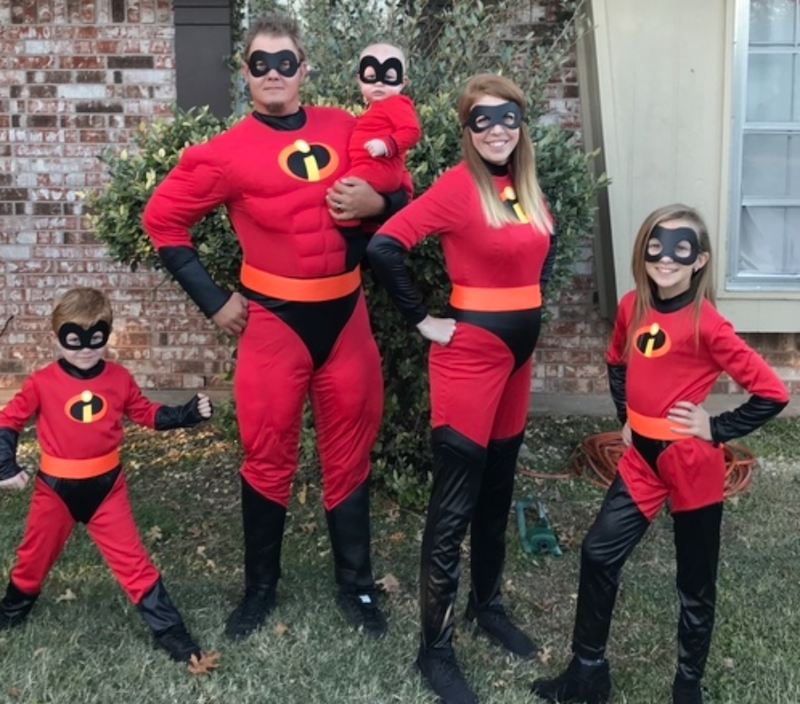 These Dads Are Doing It Right - Family Halloween Costumes Done Right